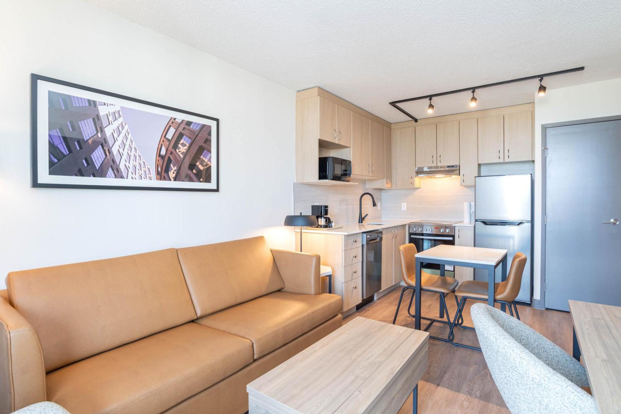 Sandman Suites Vancouver On Davie Ngoại thất bức ảnh
