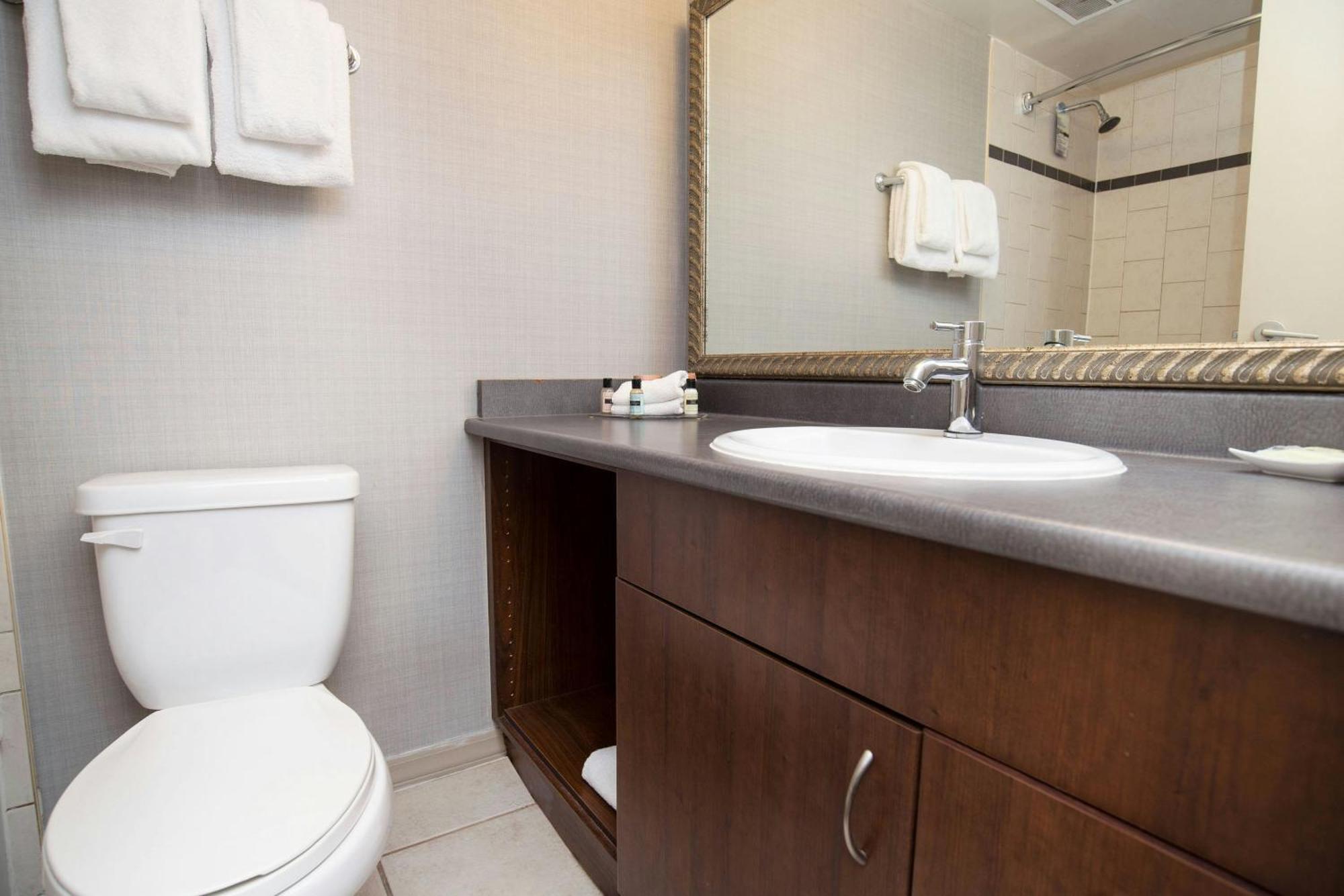 Sandman Suites Vancouver On Davie Ngoại thất bức ảnh
